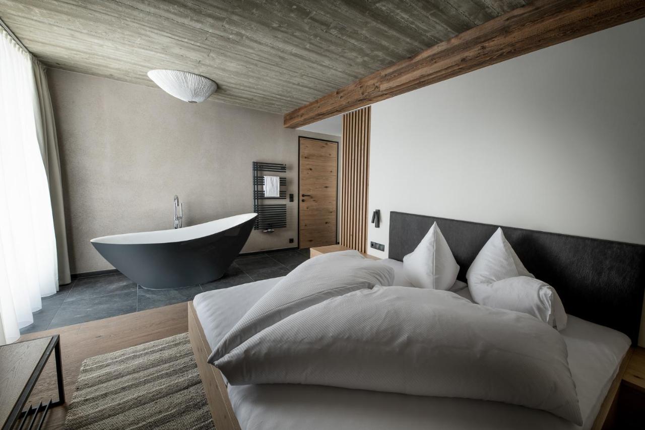 Glanz & Glory Appartements Laengenfeld Exteriör bild